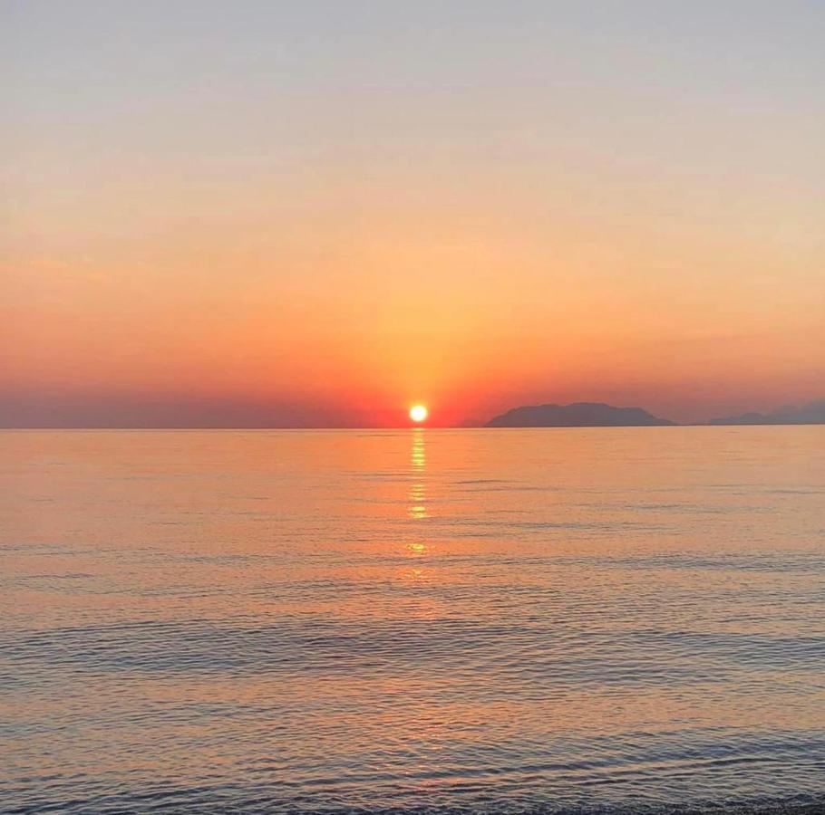 Vista Eolie Milazzo- Apartments Екстериор снимка