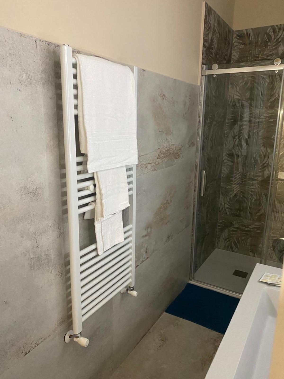 Vista Eolie Milazzo- Apartments Екстериор снимка