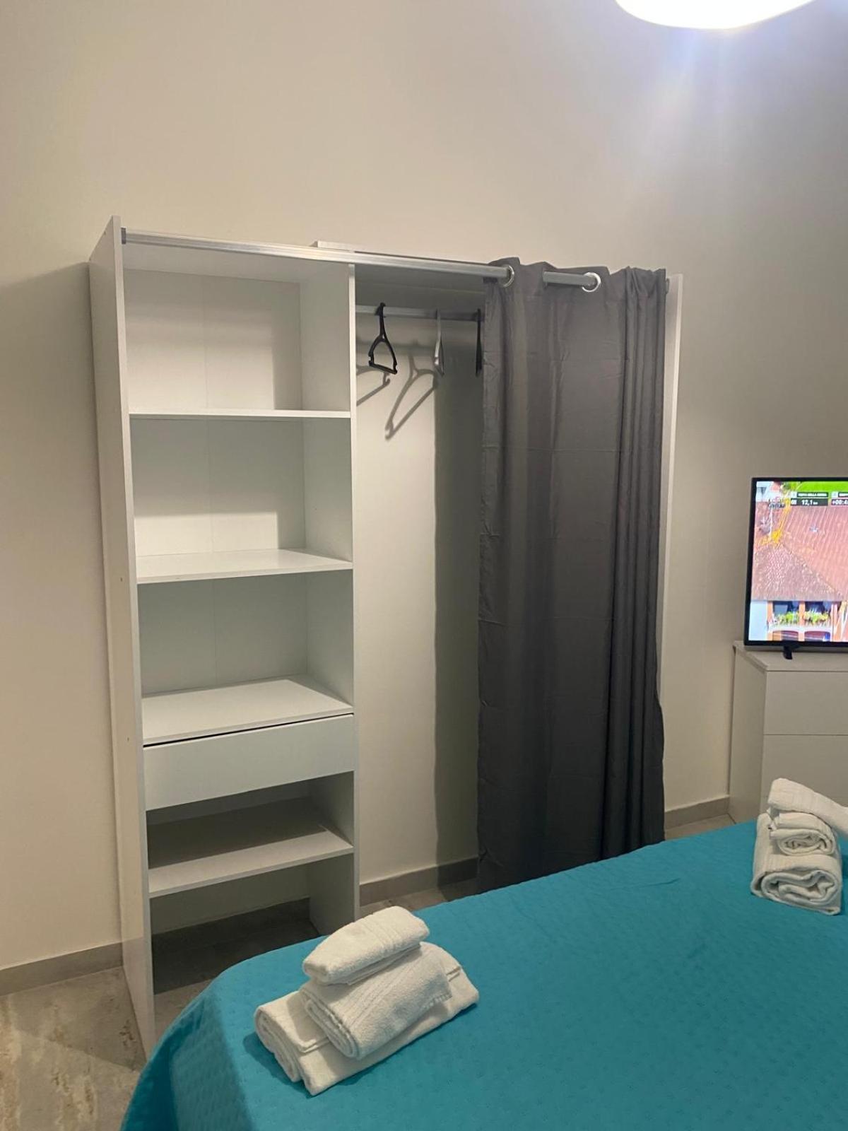 Vista Eolie Milazzo- Apartments Екстериор снимка