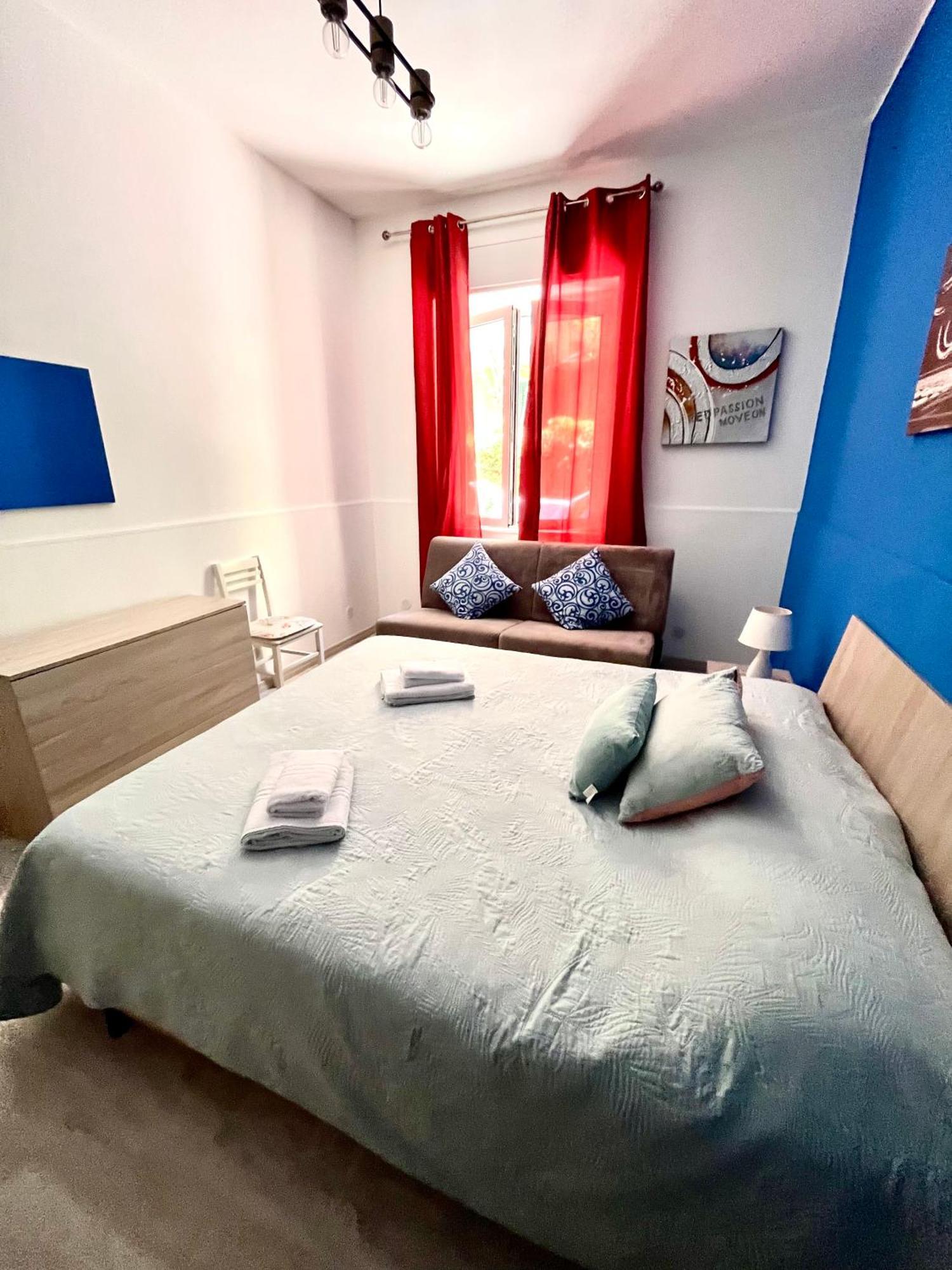 Vista Eolie Milazzo- Apartments Екстериор снимка